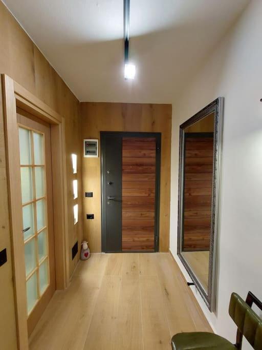 Frequency 286 Tirane Apartment ภายนอก รูปภาพ