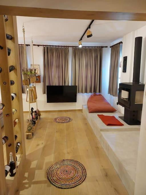 Frequency 286 Tirane Apartment ภายนอก รูปภาพ